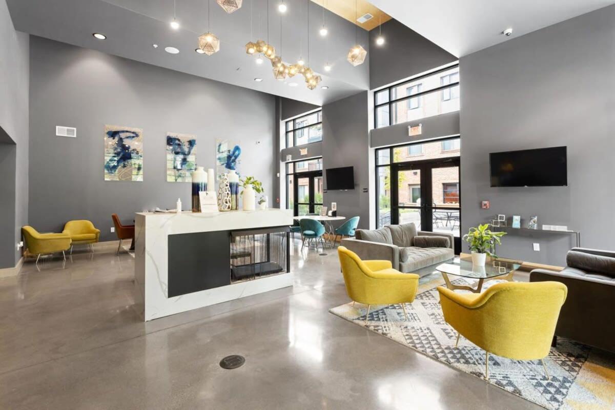 Cozysuites Modern Studio Steps From Broad Ripple إنديانابوليس المظهر الخارجي الصورة